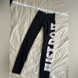 Nike leggings